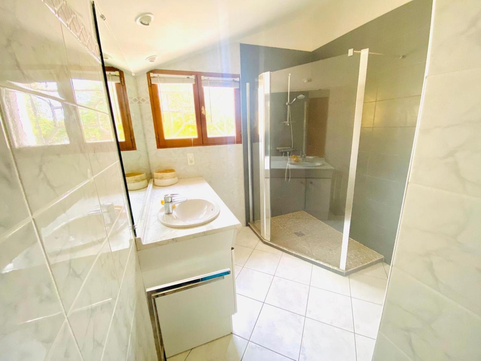Atlantide - Somptueuse Villa Classee 4 Etoiles - Saint-Clair - Vue Exceptionnelle - Piscine Сет Экстерьер фото